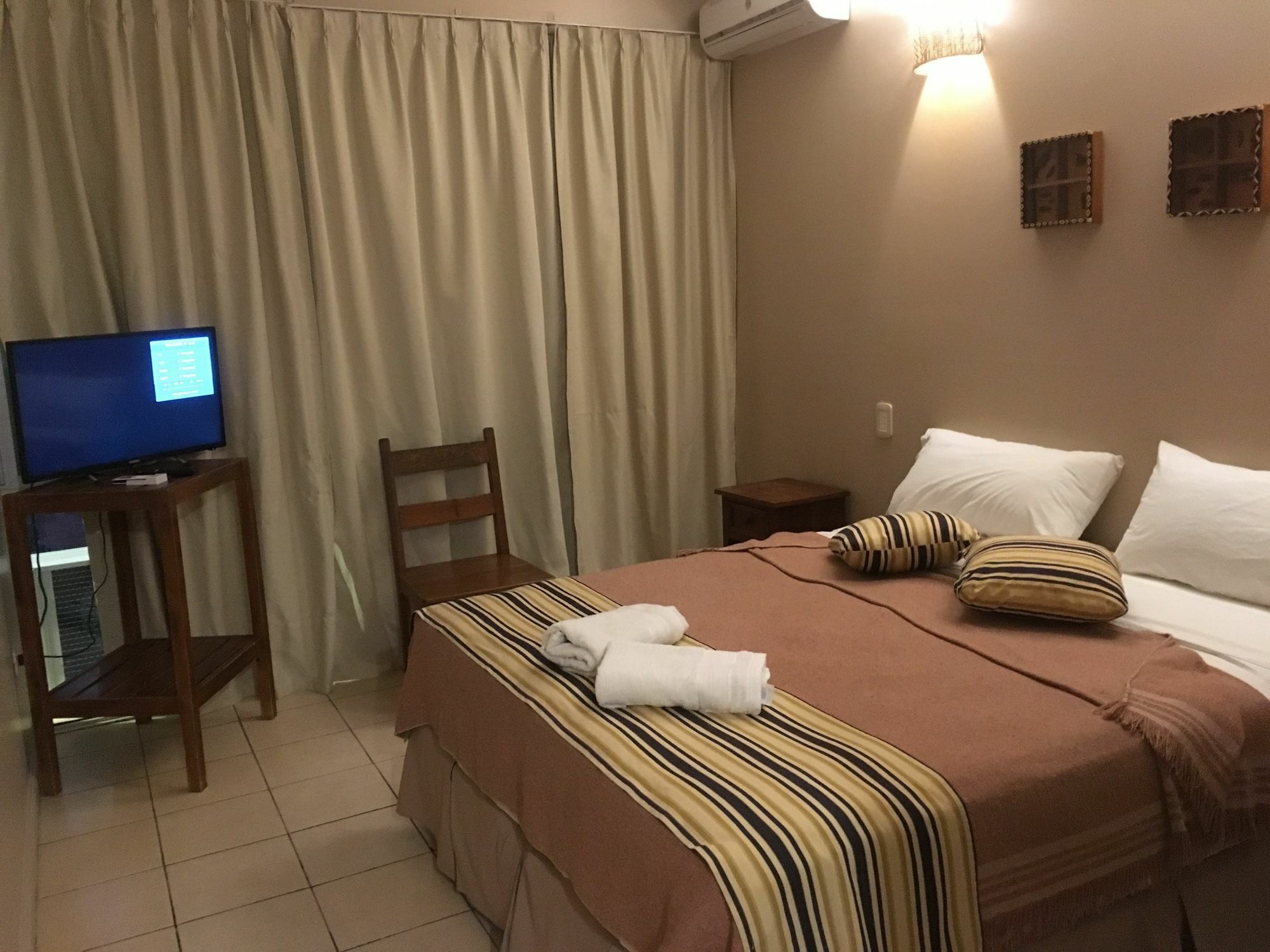 Tangoinn Club Iguazu Party Luxury Hostel Puerto Iguazú Kültér fotó